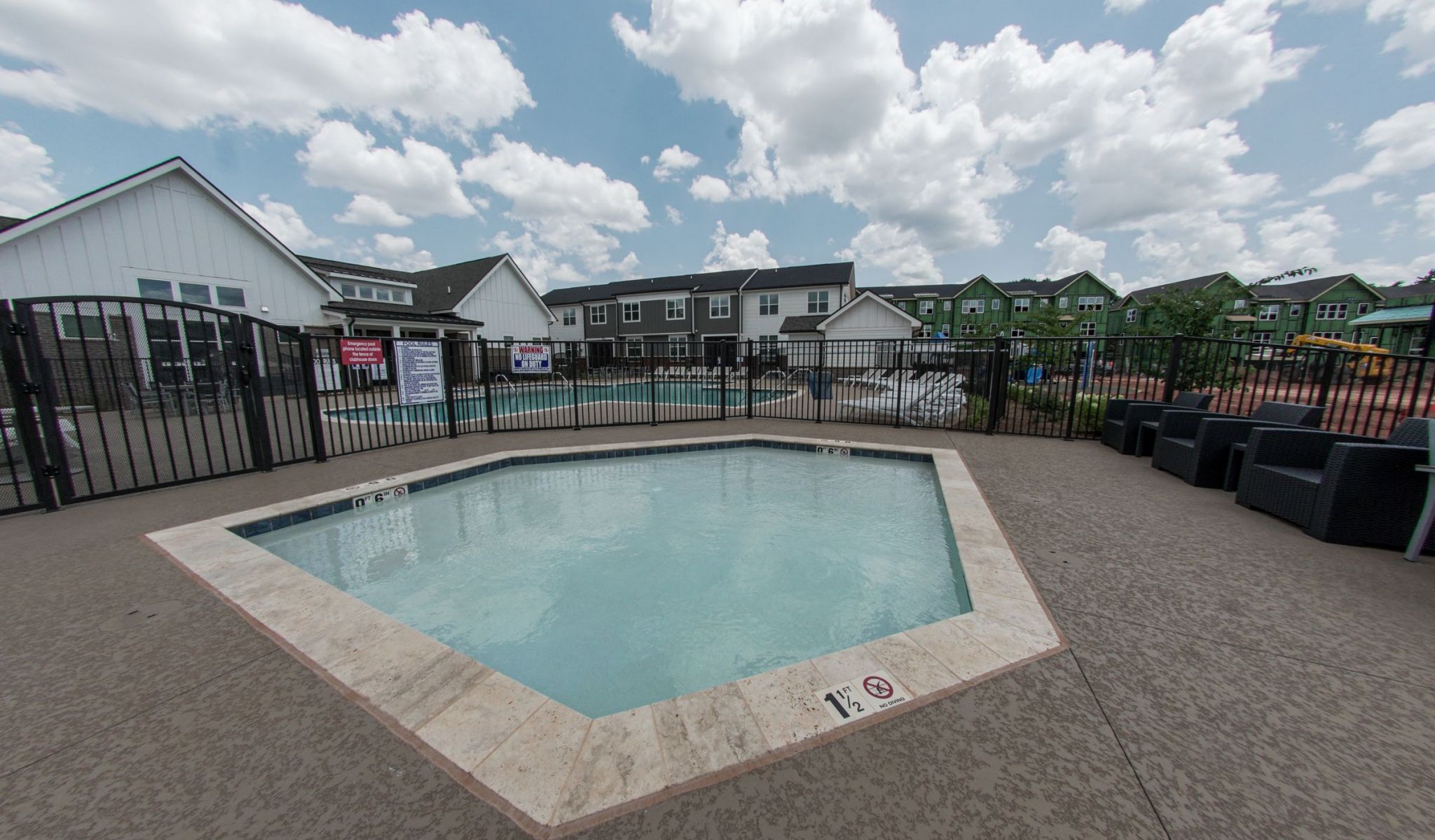 Townhomes at Bridlestone kids splash pool